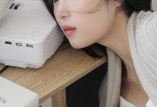 [YITUYU艺图语]2022.10.03 熠熠生辉 小薇人儿[39+1P／385MB]-秀人美女