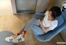 [誉铭传媒]袜足摄影 2022年 NO.005[1V／818MB]-秀人美女