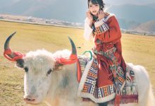 [YITUYU艺图语]2022.04.27 草原小卓玛 兔子Zzz不吃胡萝卜[24+1P／132MB]-秀人美女