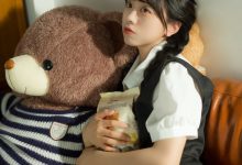 [YITUYU艺图语]2022.07.12 秘密说给小熊听 可爱泡泡呀[33+1P／308MB]-秀人美女