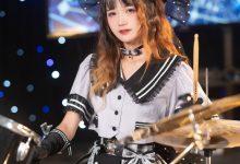 [YITUYU艺图语]2022.07.17 和我一起吧 兔子Zzz不吃胡萝卜[21+1P／260MB]-秀人美女