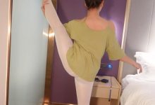 [ROSI艺学妹]2021.10.30 NO.242[48+1P／67.2MB]-秀人美女