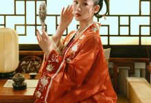 [YITUYU艺图语]2022.07.21 红妆 相望回首喵喵喵[28+1P／379MB]-秀人美女