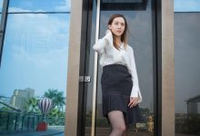 [IESS异思趣向] 2018.12.28 丝享家391：紫紫 - 被风吹乱的裙摆 [95P]-秀人美女