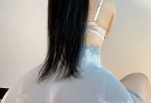 俏妞qiaoniuTT -瑜伽裤消失术 [18P7+V-193MB]-秀人美女