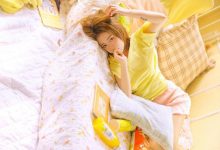 俏皮美女白色丝袜美女性感写真-秀人美女