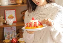 毛衣美女温婉迷人居家写真图片-秀人美女