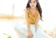 清纯向日葵少女甜美清新写真图片-秀人美女