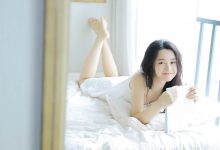 性感吊带美女妩媚妖娆写真图片-秀人美女