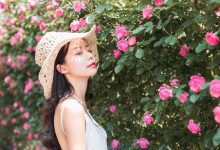气质美女性感露背诱人写真图片-秀人美女