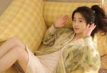 气质清纯美女吊带马尾辫写真图片-秀人美女