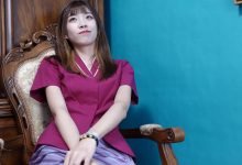 [K&M]丝足视频 NO.0016 小影奕奕 制服短丝[1V／2.43GB]-秀人美女