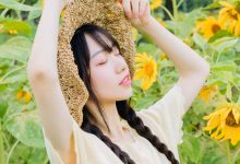 麻花辫美女清新文艺户外写真图片-秀人美女