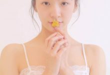 极品吊带美女性感酥胸诱惑写真-秀人美女