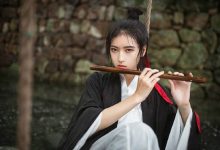 冷艳古风美女雨中清冷写真图片-秀人美女