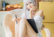日系校园动漫美女和泉纱雾cos长腿巨乳诱惑写真-秀人美女