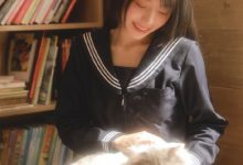 清纯美女水手服诱人写真图片-秀人美女