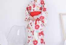 物恋传媒 No.2385 菜菜-木屐、短白丝、裸足、和服浴衣、裸足[241P-1V-4.67G]-秀人美女