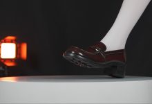 芝士好椰 NO.090 – 是你的巧乐滋 圆头制服鞋 Haruta 4711 [MP4-595MB]-秀人美女