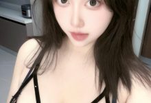 微密圈-爱喝牛奶的墩墩[黑色情趣衫[19P+11V-101MB]-秀人美女