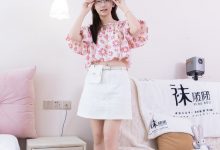 [BoBoSocks袜啵啵] NO.594 香菜-三双高跟鞋、薄肉丝（脚尖透明款）、裸足、视频以超近景特写为主[145P-1V-7.06G]-秀人美女