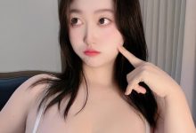 微密圈-爱喝牛奶的墩墩[白色针织裙[21P+2V-80MB]-秀人美女