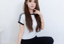 物恋传媒 No.2528 贝壳-板鞋、纯白棉袜 [150P1V-3.94GB]-秀人美女