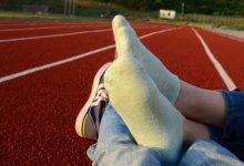 [战前女神] 恋足美腿棉袜女神级摄影套图 072 [72P-150MB]-秀人美女