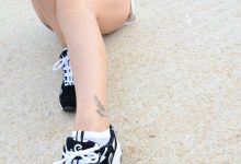 [战前女神] 恋足美腿棉袜女神级摄影套图 091 [79P-201MB]-秀人美女