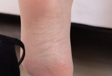 物恋传媒 No.2556 小紫-三双高跟鞋、薄肉丝、裸足 [165P1V-6.05GB]-秀人美女