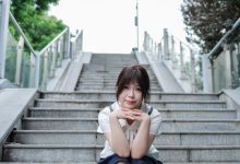 丝恋摄影 NO.016 泡芙-白色衬衫 jk短裙 肉色薄丝 白色帆布鞋[290P+1V／5.18GB]-秀人美女