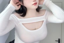 Zyra秋 –  妈妈的裙子[47P-215.9M]-秀人美女