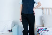 物恋传媒 No.2602 泡泡-高跟鞋、蕾丝印花薄黑丝 [150P1V-3.58GB]-秀人美女