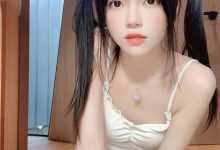 桜桃喵 –  碎花 自拍 [16P-83MB]-秀人美女