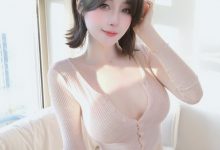 白银81 – NO.208 自撮り Vol.105-秀人美女