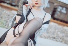 阿半今天很开心 –  铁道上的忍者-秀人美女
