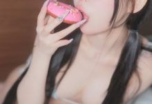 Yudi - Donuts & Milk Chocolate-秀人美女