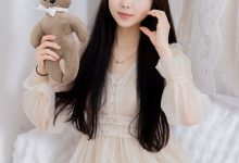 物恋传媒 No.2816 小羊-高跟鞋、纯白棉袜、薄肉丝-秀人美女